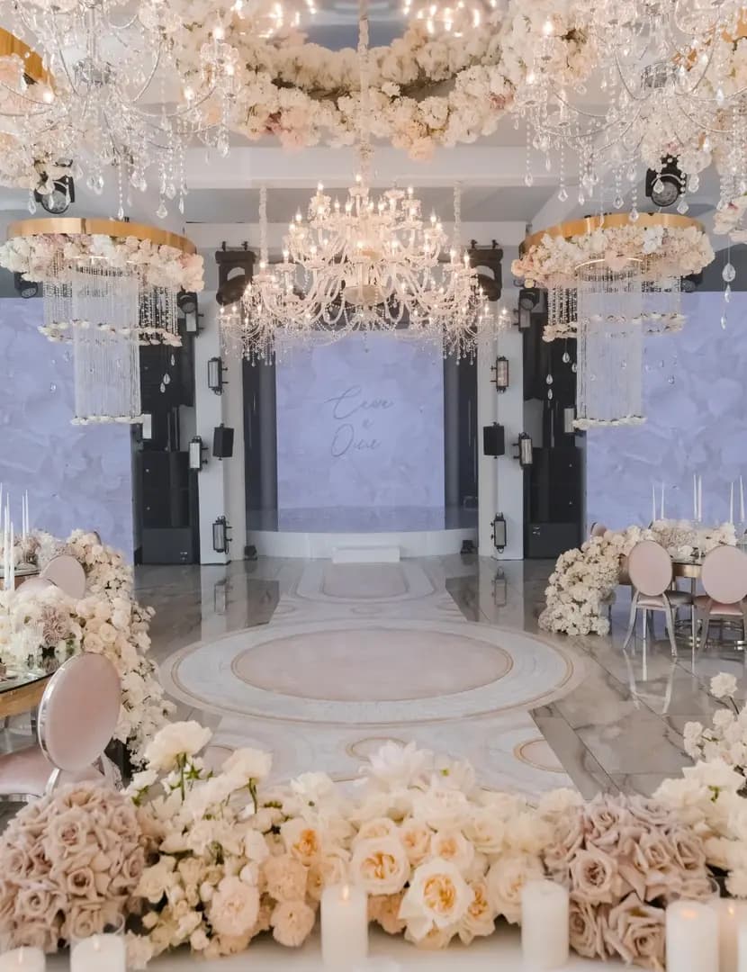 СВАДЕБНОЕ АГЕНТСТВО «ROYAL WEDDING»
