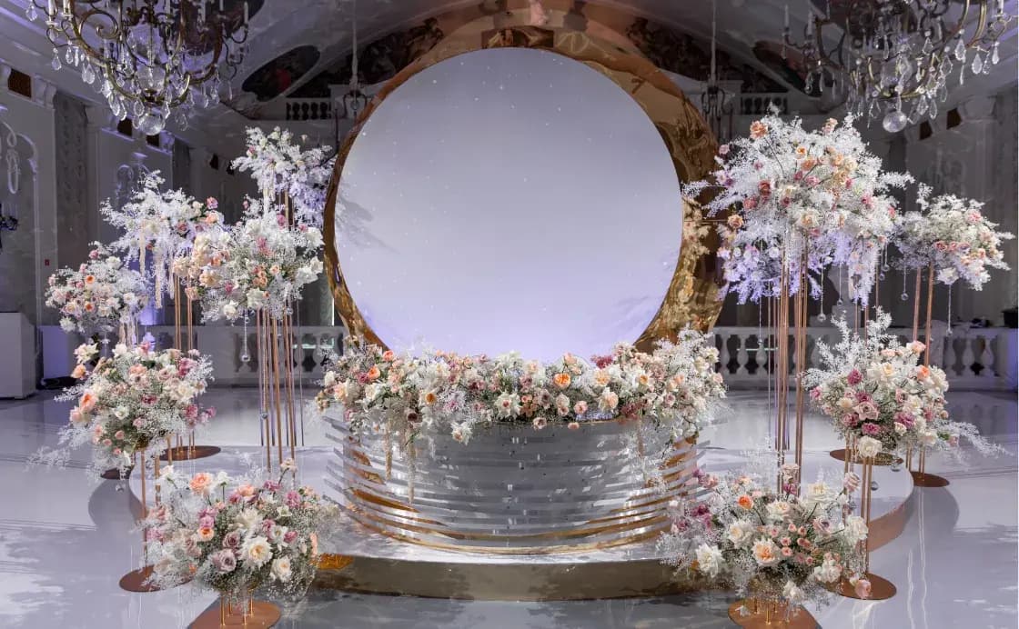 СВАДЕБНОЕ АГЕНТСТВО «ROYAL WEDDING»