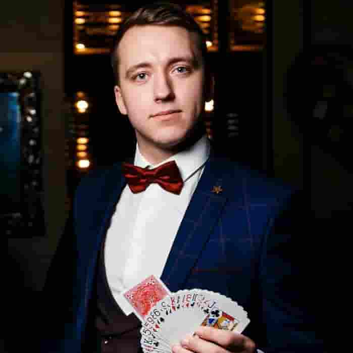 Иллюзионист Виталий Шатилов