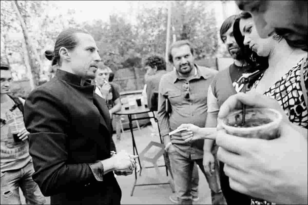 Фокусник , иллюзионист Денис Чертовский