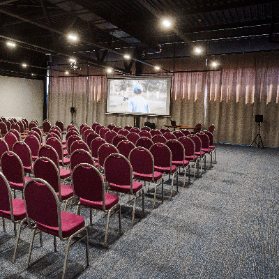 Загородный комплекс Holiday Inn Express Moscow-Khimki Go Park / Холидей инн Экспресс Москва-Химки