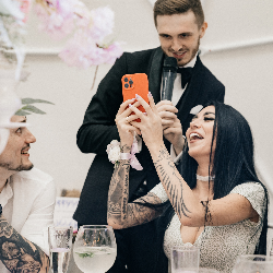 Ведущий Стас Курдаков