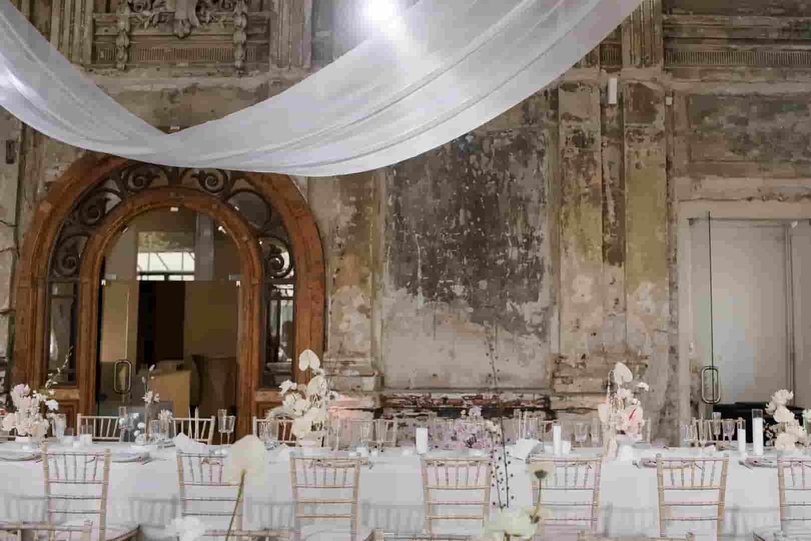 Алина Посторонка