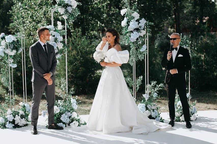 Ведущий Сергей Кравченко