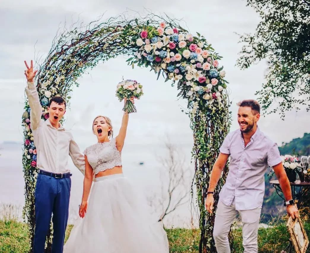 Ведущий Максим Главатских