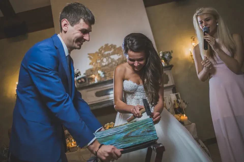 Ведущая Саша Пушкина