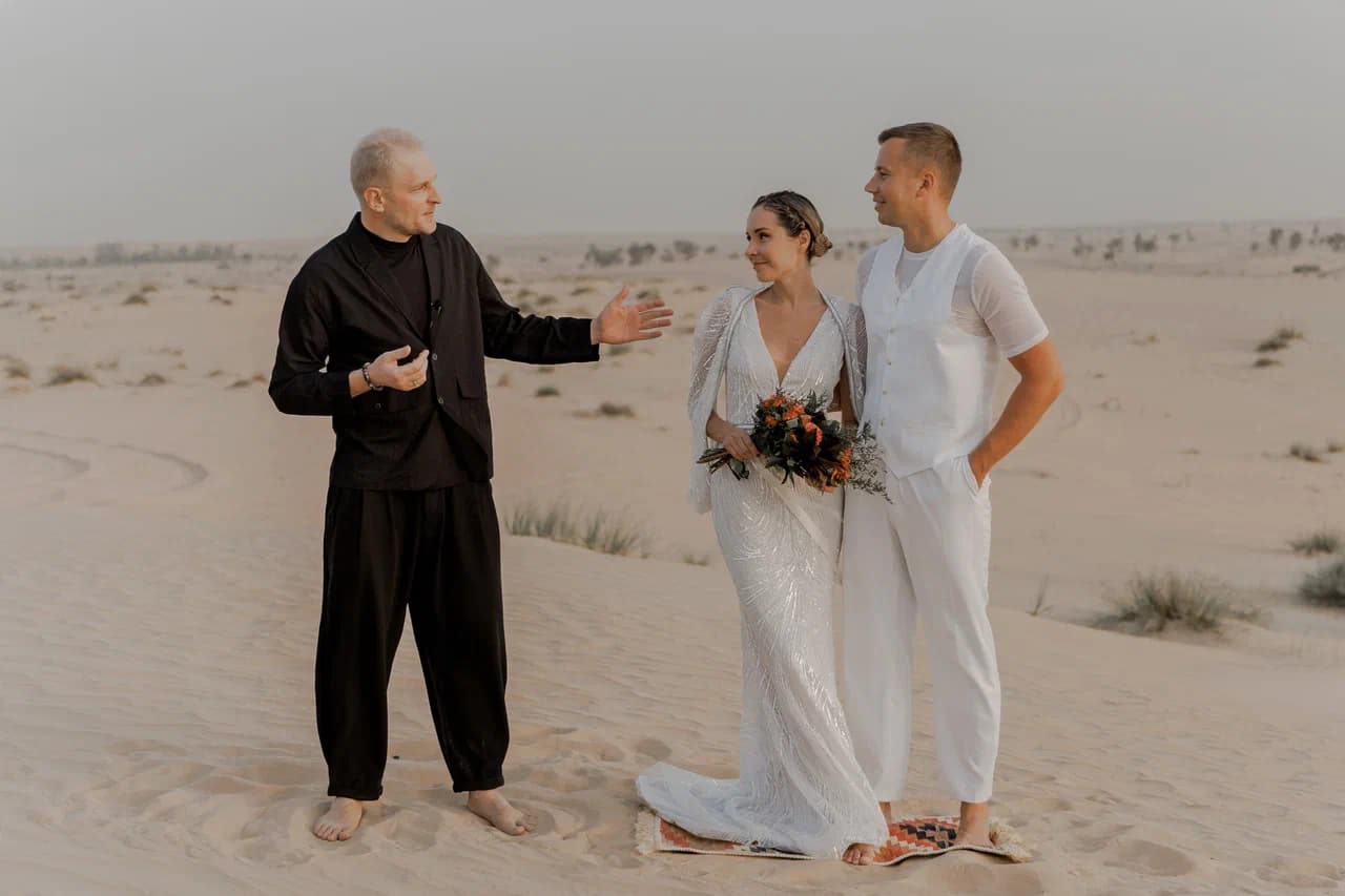 Ведущий Александр Дымов