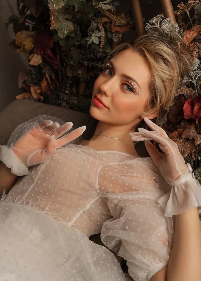 Стилист Анастасия Емельянова