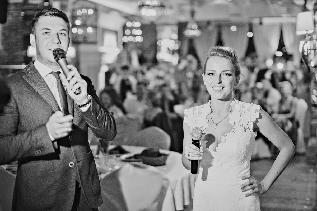 Ведущий Максим Крицкий