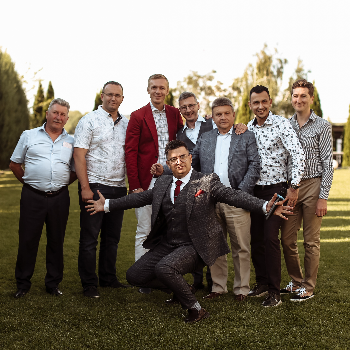 Ведущий Марк Смирнов