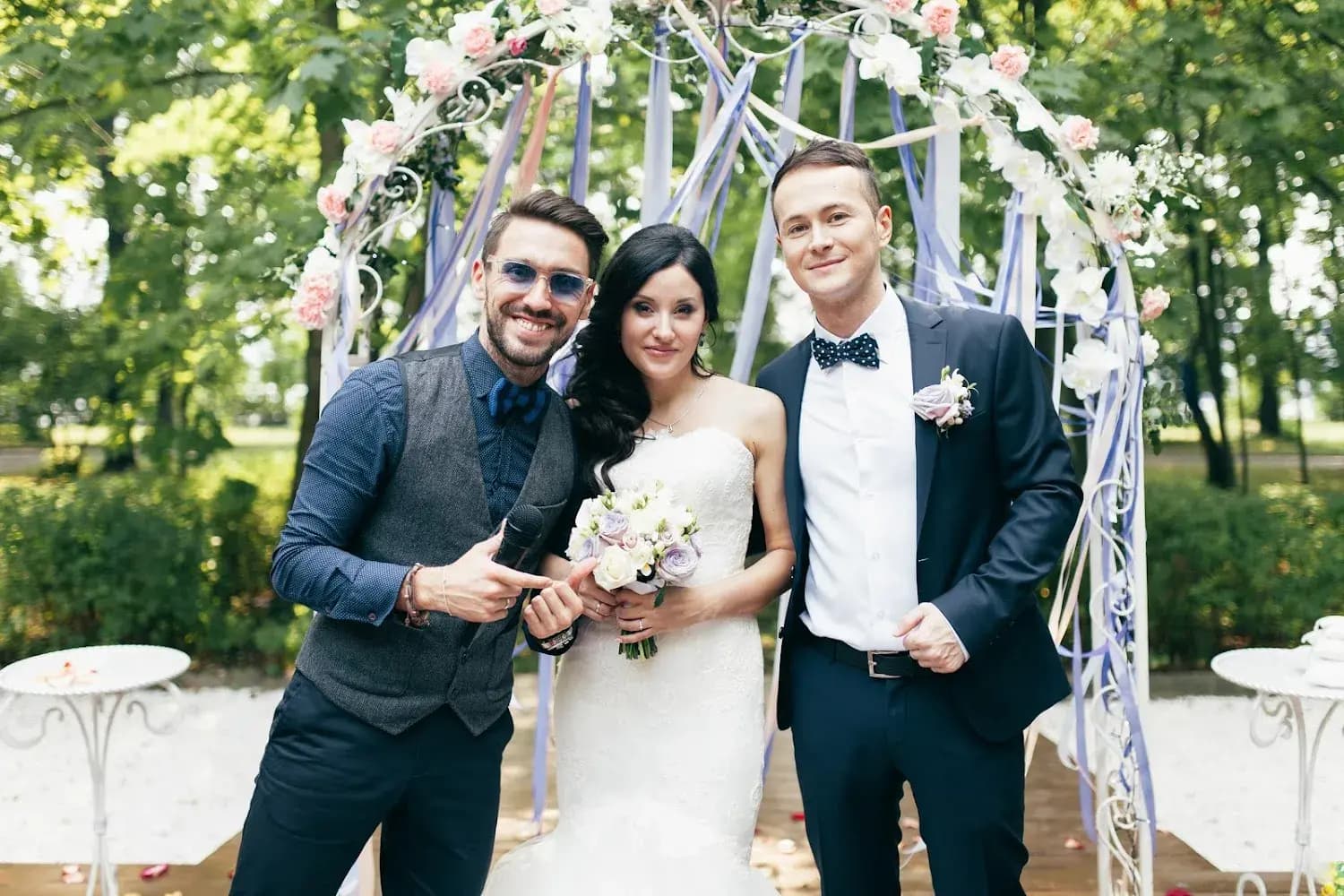 Ведущий Максим Главатских