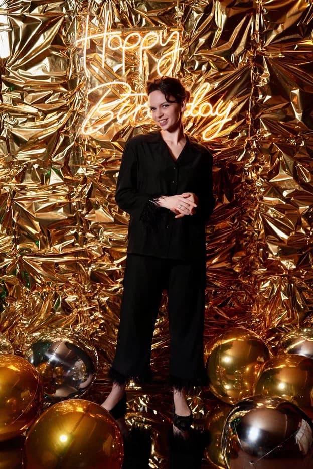 Ведущая Вера Стоич