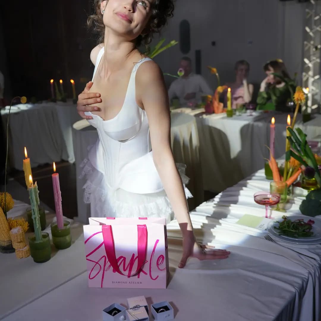 Event  пространство Hall of Senses