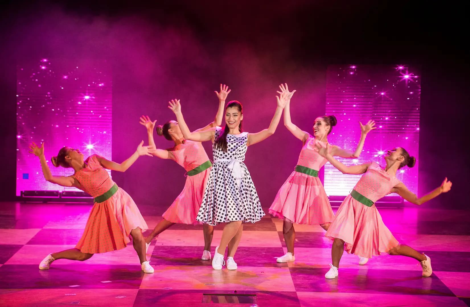 Танцевальный коллектив Artland Show