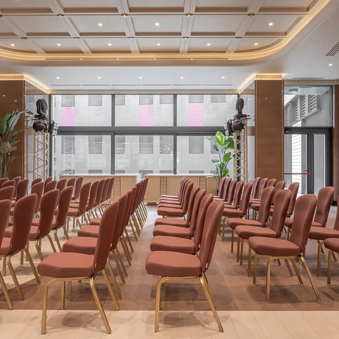 Event  пространство Hall of Senses