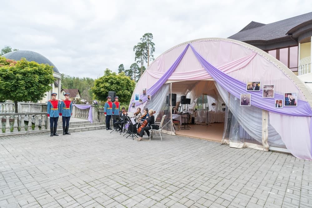 Парк-Отель "Дворянское гнездо"
