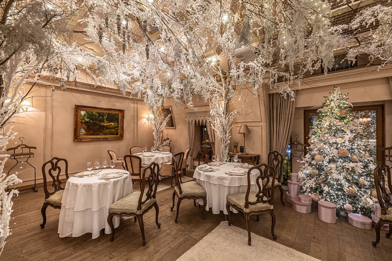 Ресторан Butler / Батлер