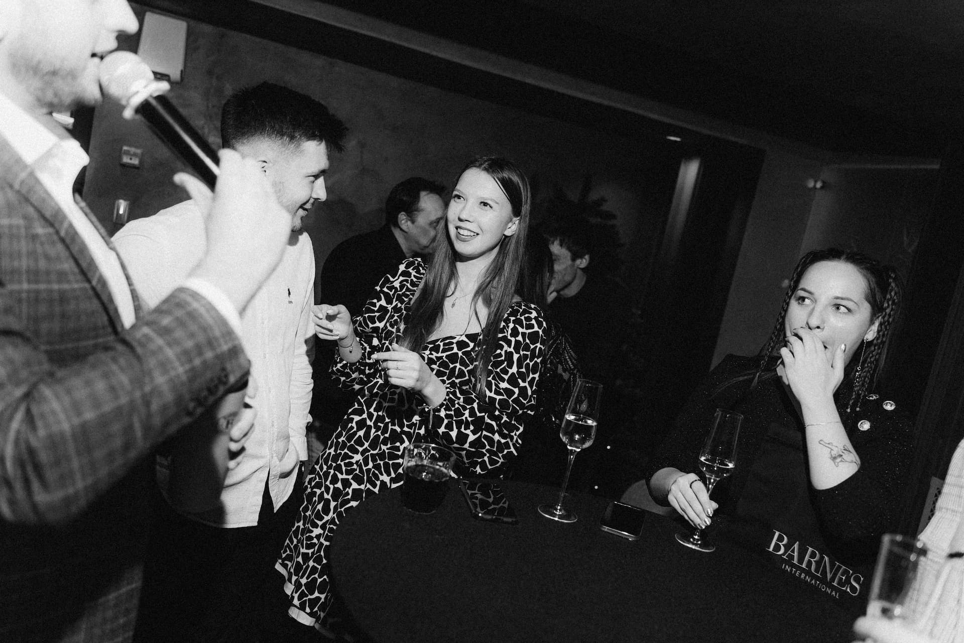 Ведущий Алексей Котов