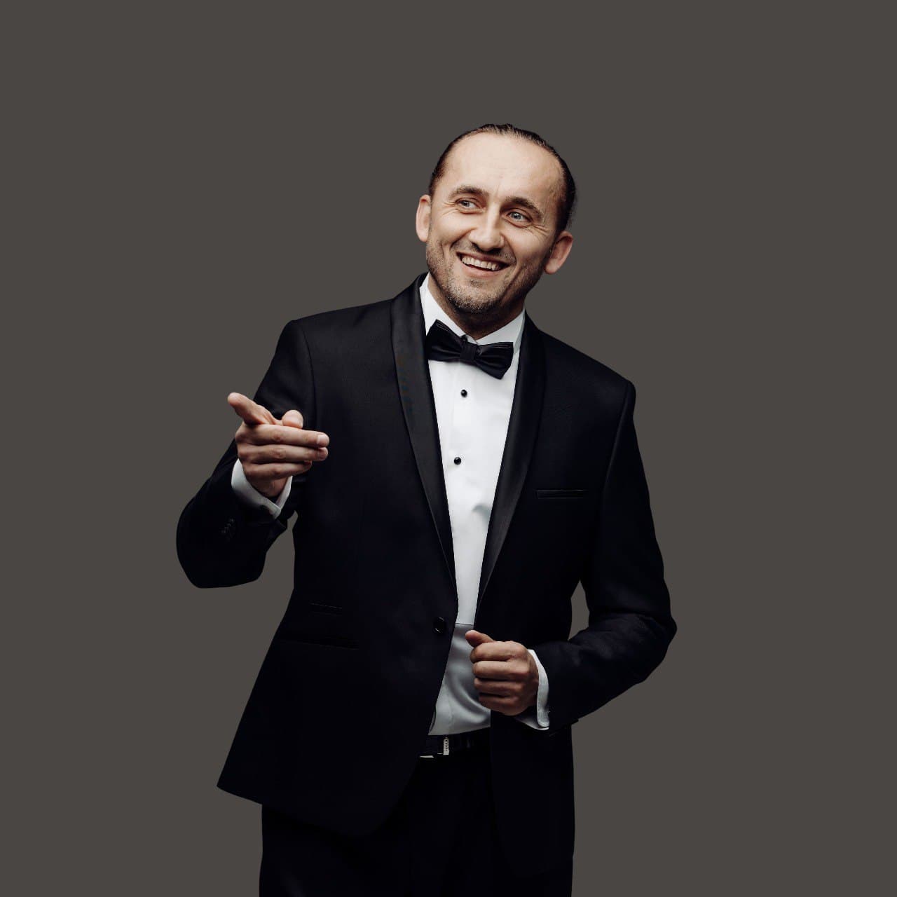 Ведущий Игорь Осипов