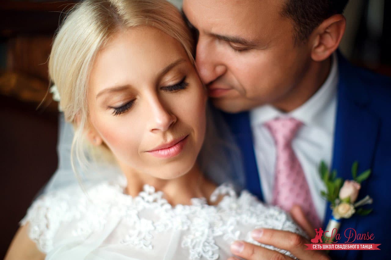 Сеть школ свадебного танца LA DANSE