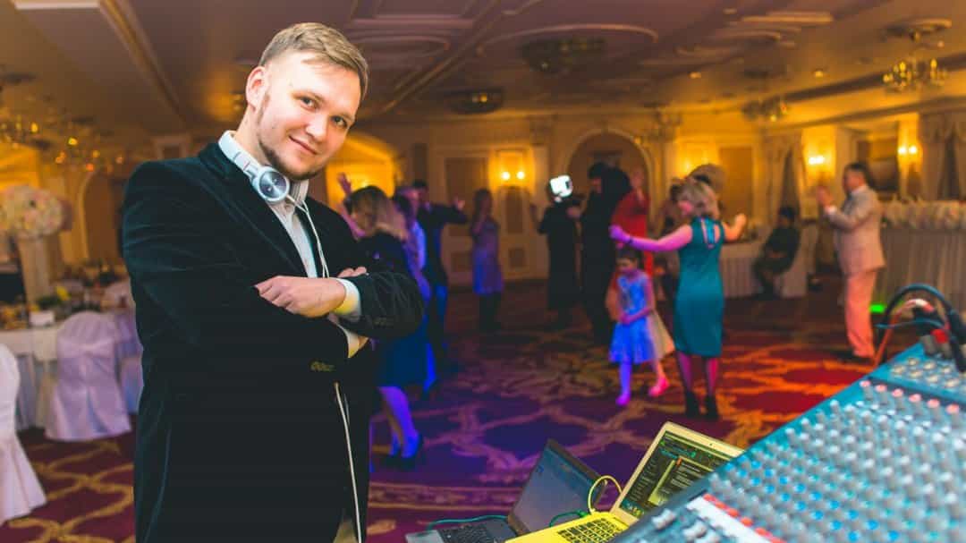 ДиджейАлександр Рутьков