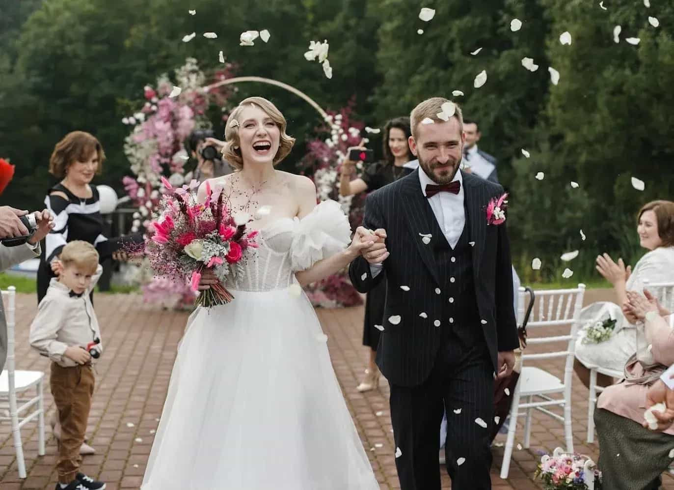 Ведущий Наиль Алиев