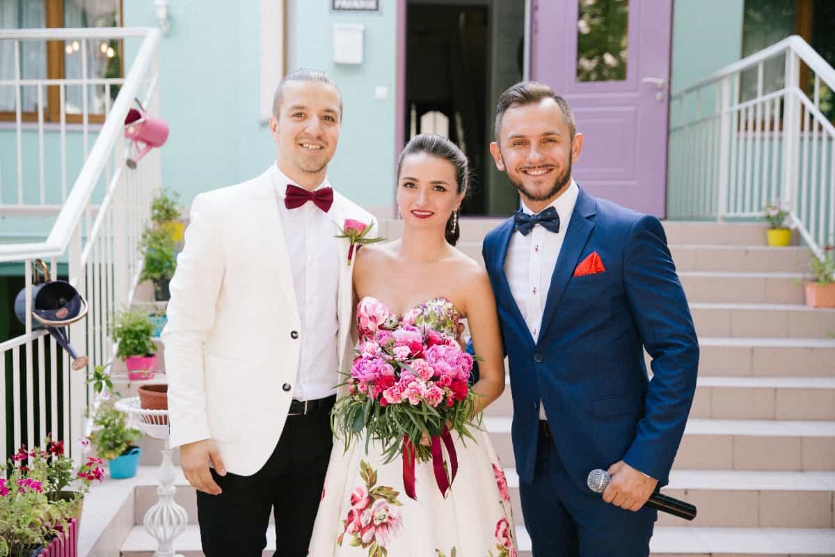 Ведущий Вячеслав Верещака