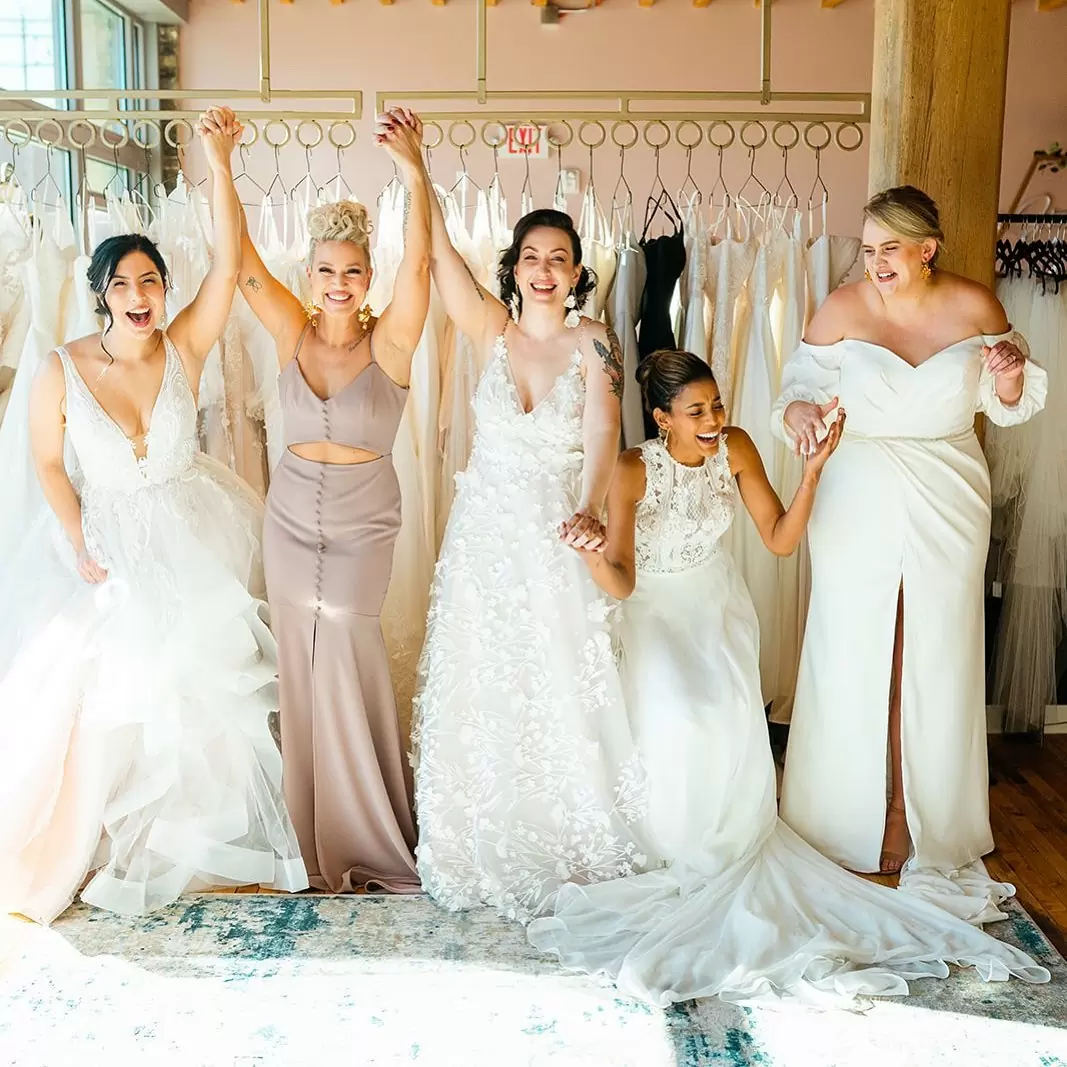 Фото. Как подбирать свадебные платья для пышных девушек: советы для невест плюс-сайз._05.jpg